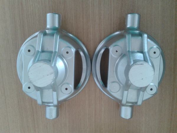 低壓鑄造汽車配件-1 低壓鑄造汽車配件-1